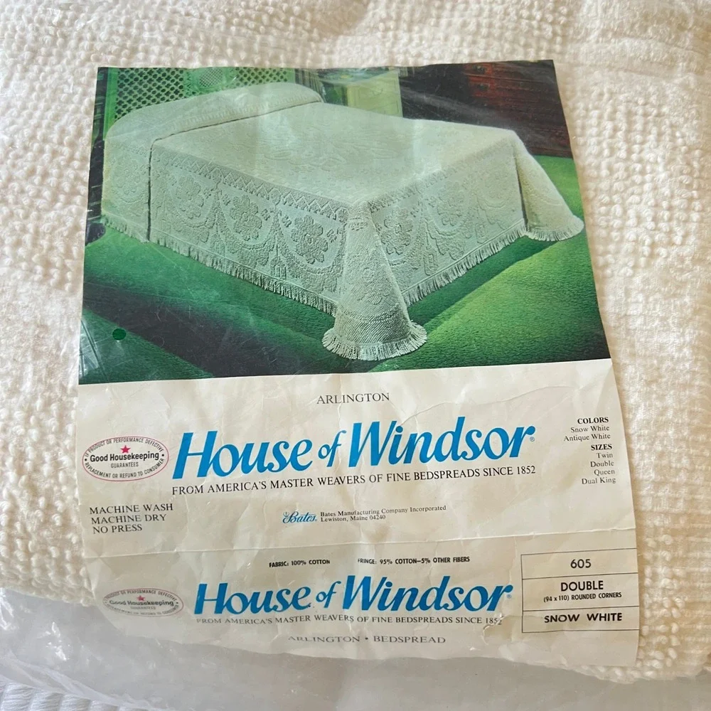 VTG House of Windsor Arlington Woven Bedspread Double Full Snow White NOS Sealed